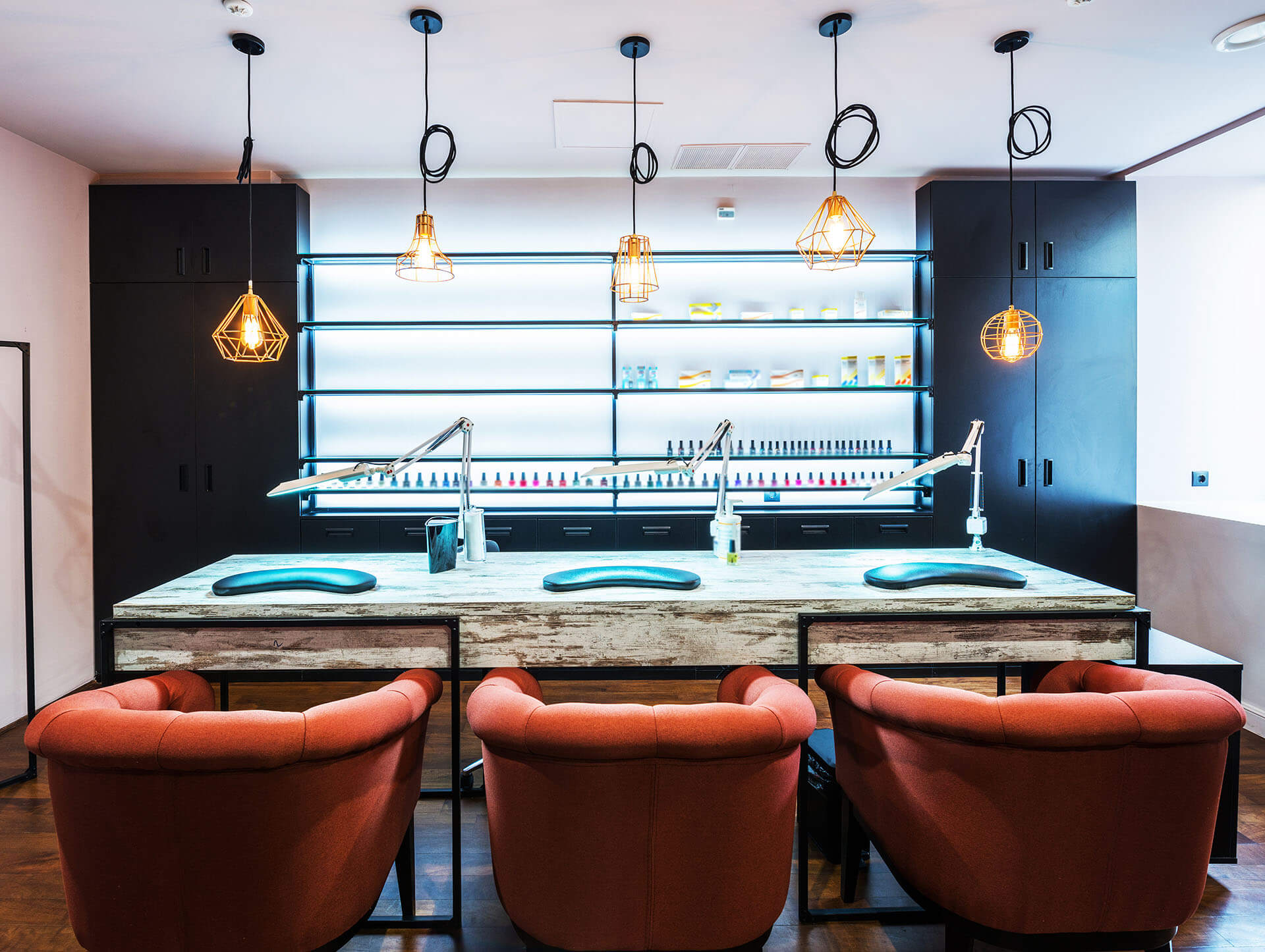 meble-do-salonow-kosmetycznych